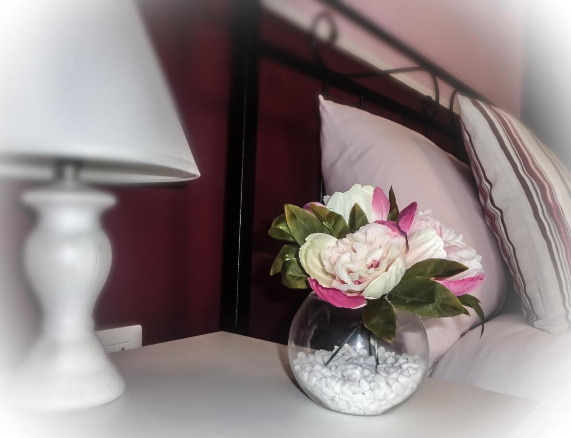 Chloe'S Rooms Cagliari Eksteriør bilde