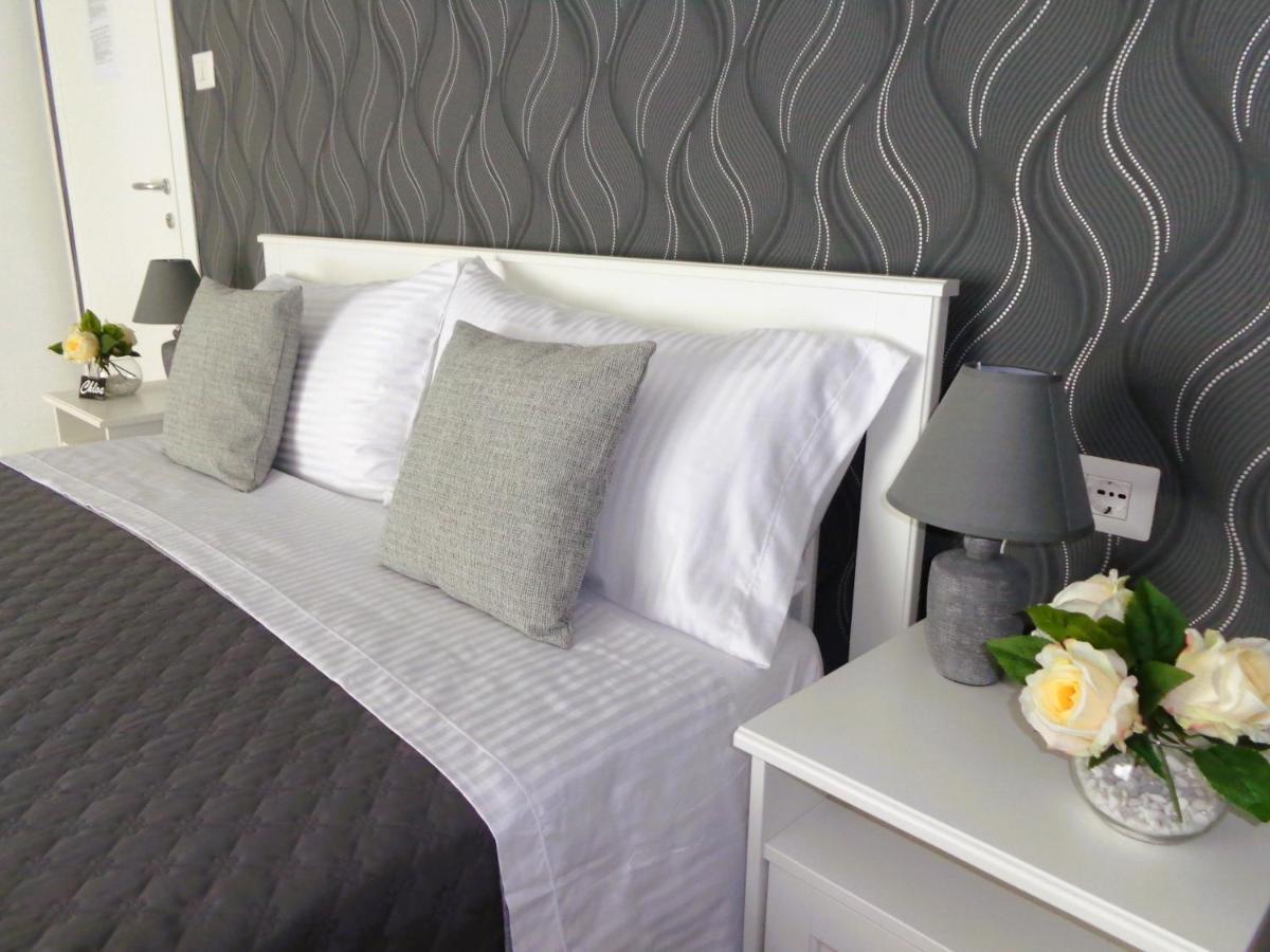 Chloe'S Rooms Cagliari Eksteriør bilde