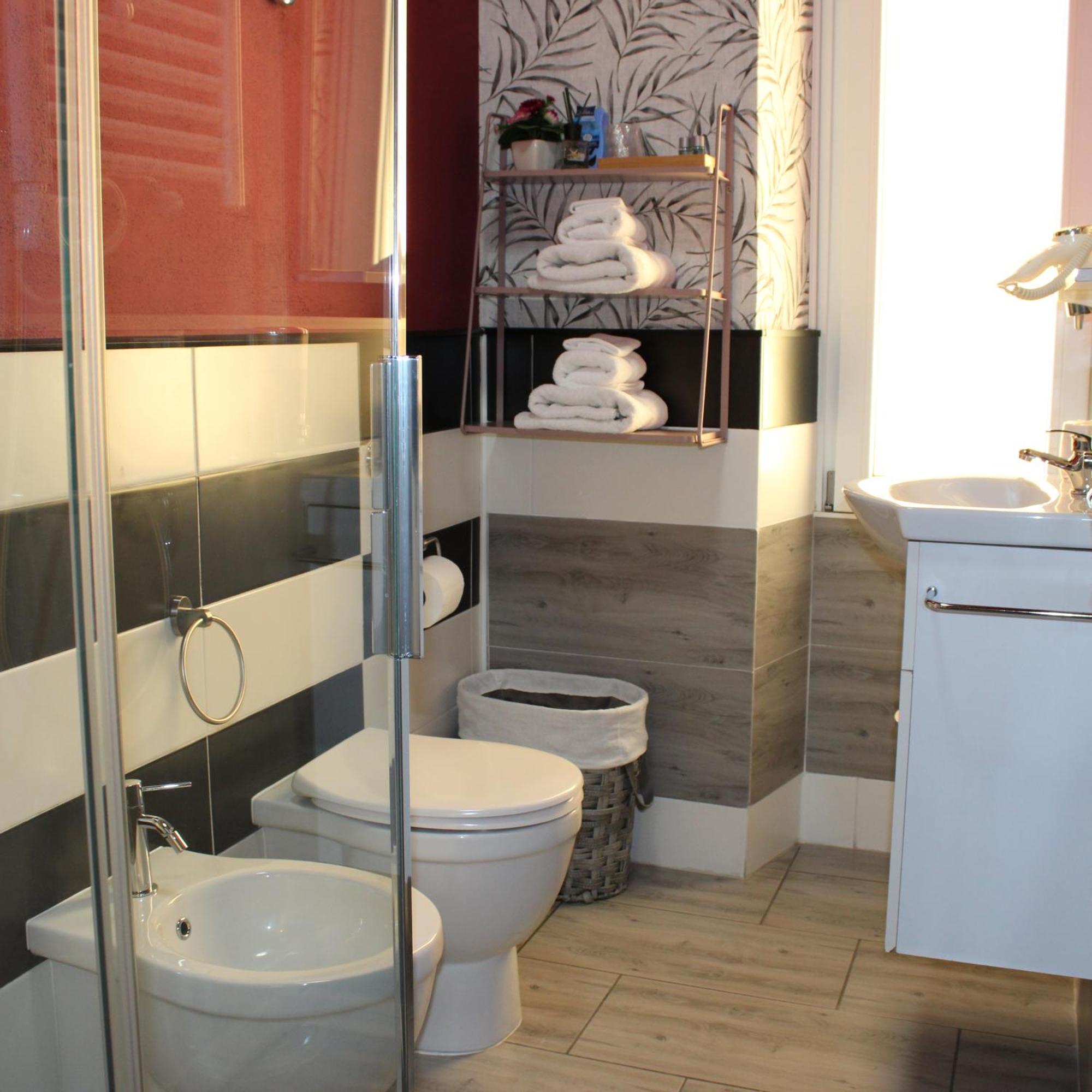 Chloe'S Rooms Cagliari Eksteriør bilde